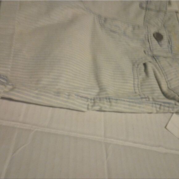 ✨ NWT Gap kids adjustable waist striped denim shorts - Picture 8 of 13